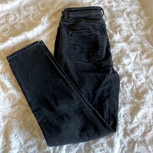 American Eagle Comfort Stretch mom jeans
